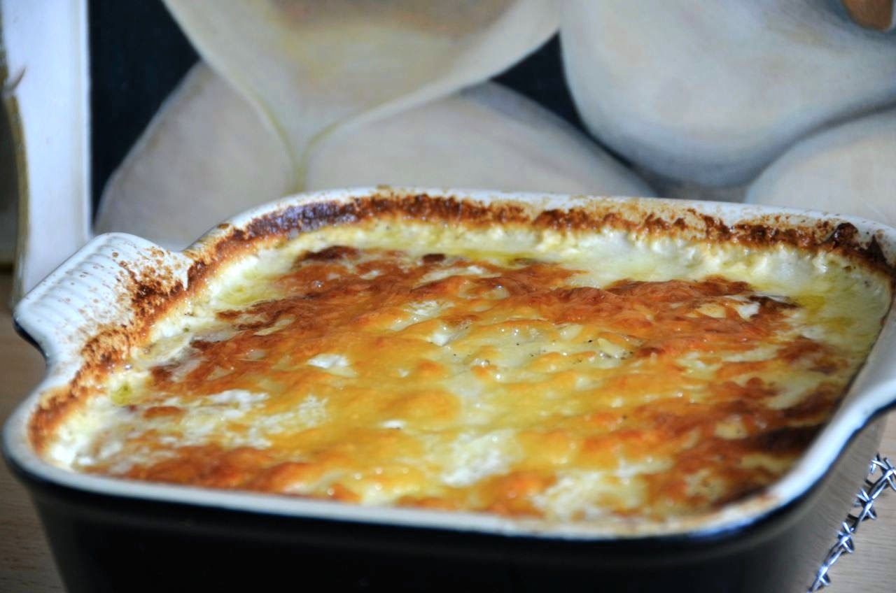 PIZZA FOR BREAKFAST GRATIN DAUPHINOIS (POTATO GRATIN) WITHANDWITHOUT