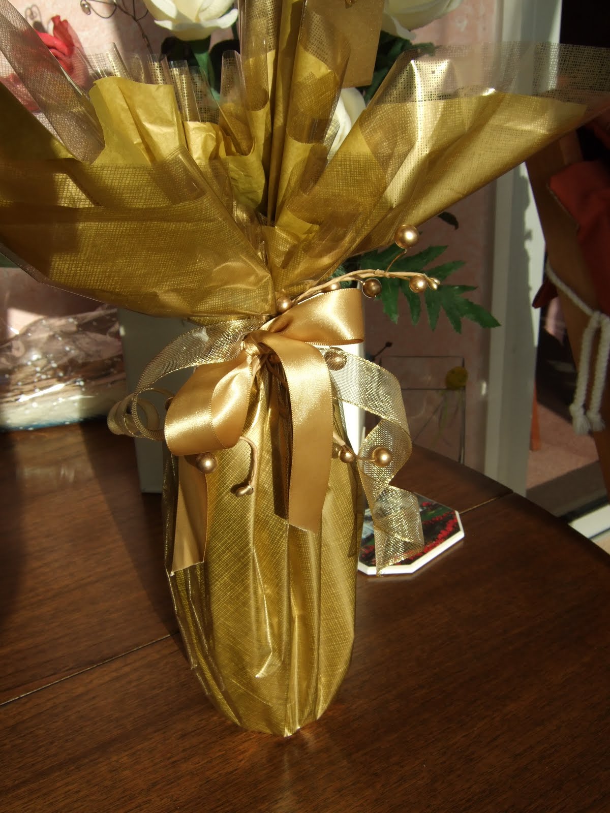 Utterly Unique by Karen Kaye Golden Wedding Gift Wrapping