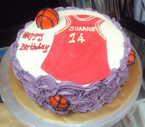 Basketball cake theme