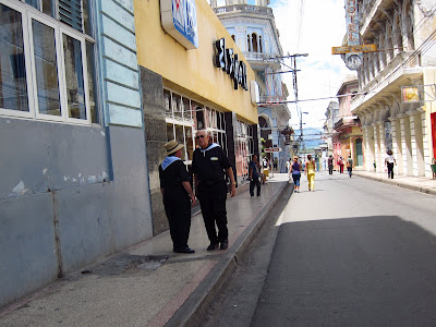 Santiago de Cuba priests arrive in town