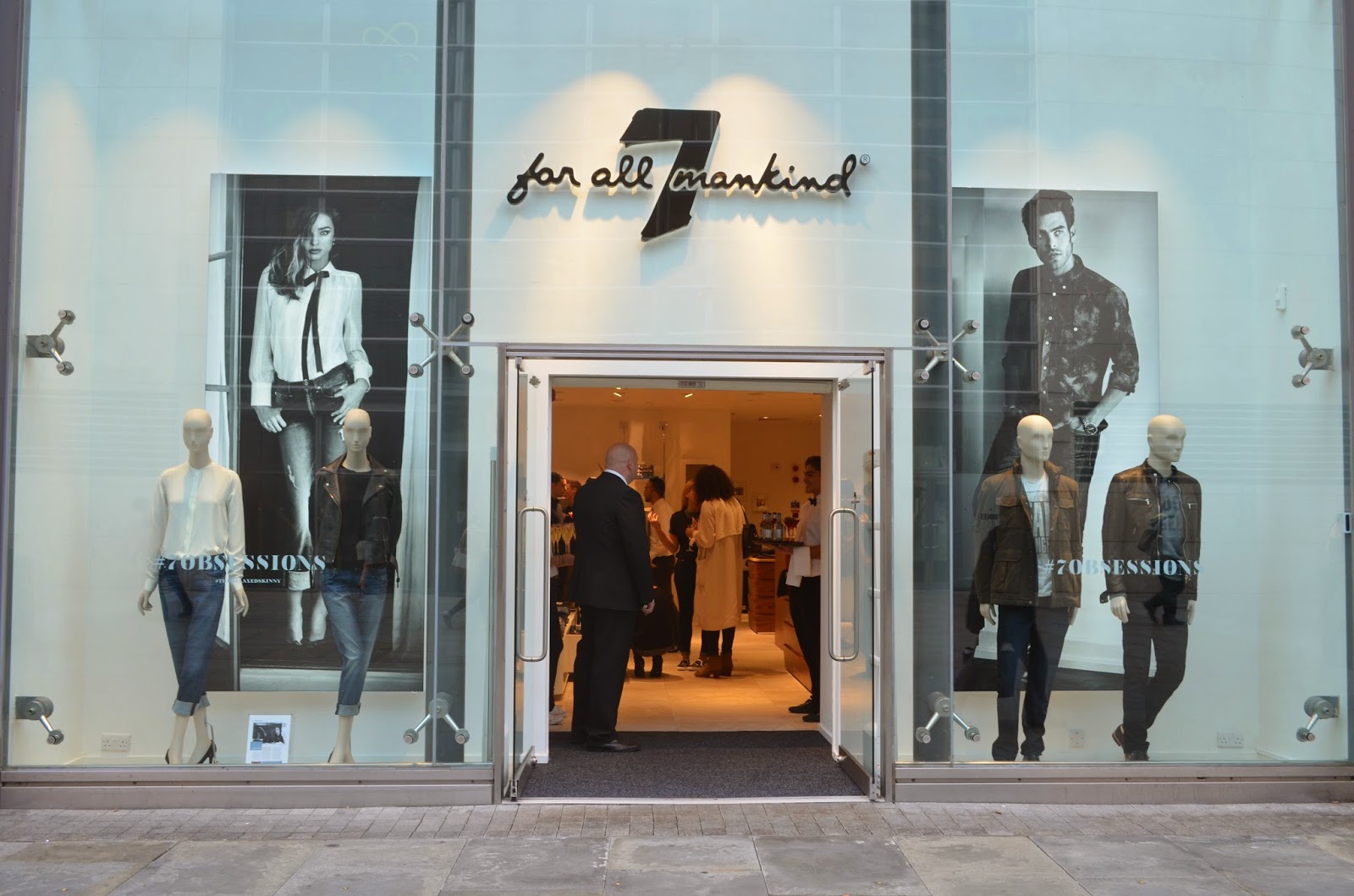 7 for all mankind store