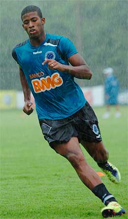 Cruzeiro goleia o Mamoré por 4 a 1 em Patos de Minas, no primeiro jogo do  ano - Superesportes
