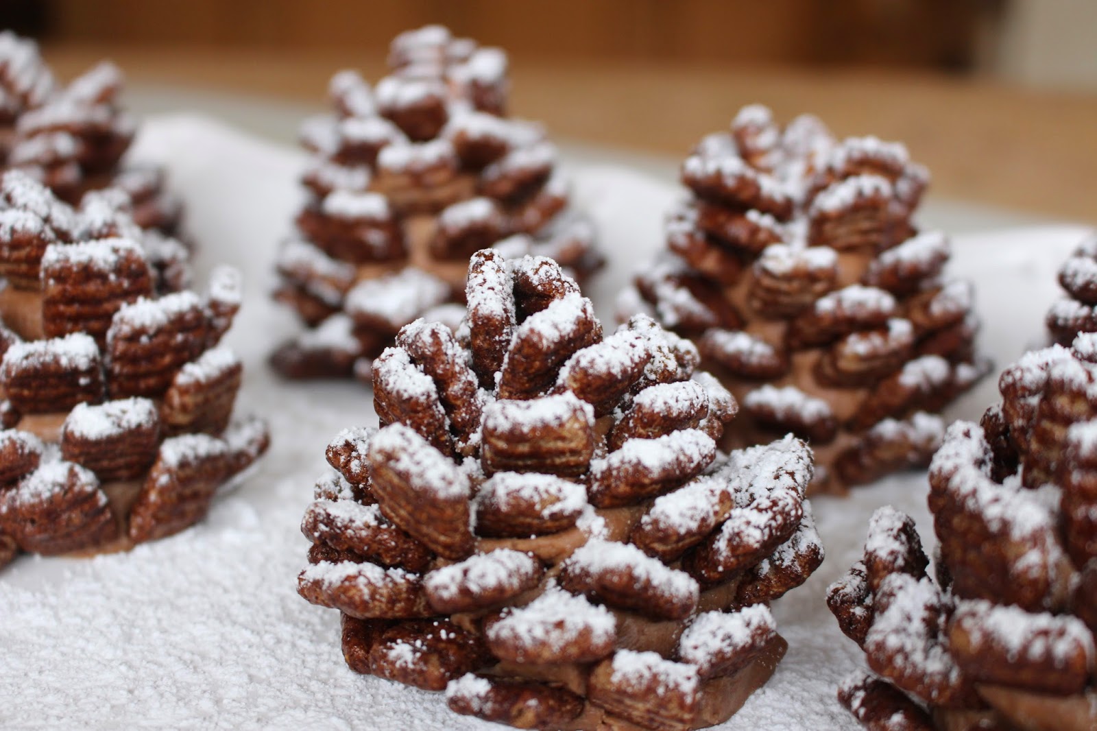 Rooted In Thyme: ~Christmas Treats and Simple &amp; Sweet Fridays #144~