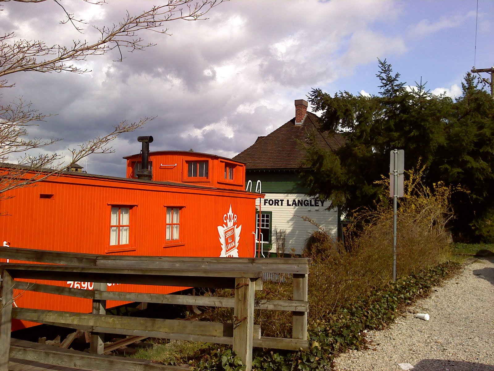 Where is purana qila image