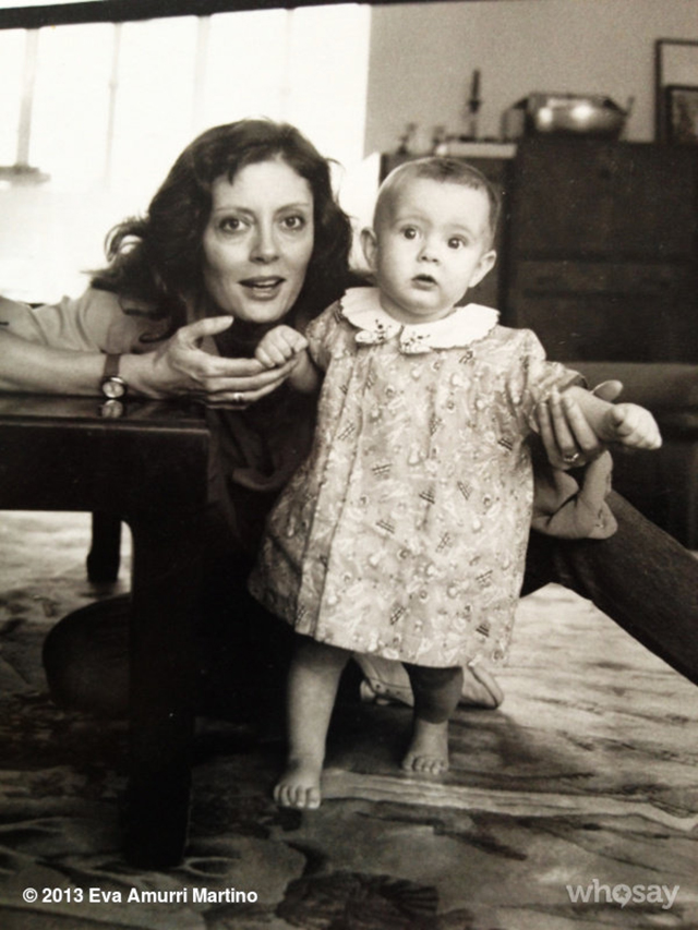 25 Interesting Vintage Snapshots of Young Celebrities Posing With Their