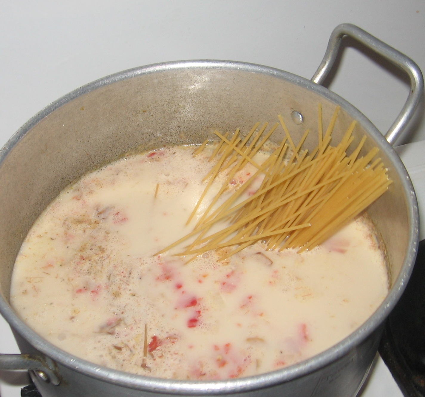 How To Cook Healthy Coconut Spaghetti With Coconut Milk And Peas