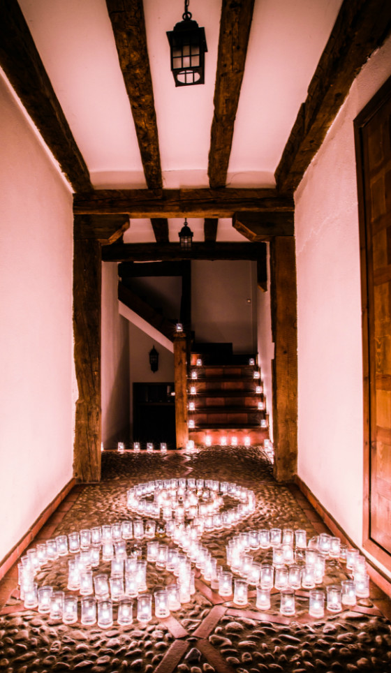 Efimerata: Noches y fiestas a la luz de las velas. Pedraza. Segovia. España imagen_pedraza_españa_spain_segovia_noche_velas