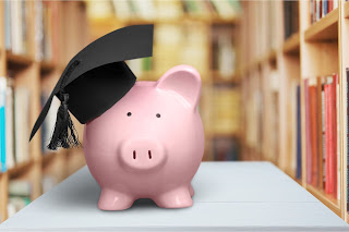 10 Easy Ways to Save Money in College 10 Easy Ways to Save Money in College