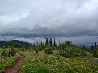 View from the Pacific Crest Trail of the storm rolling in to the Cascades View from the Pacific Crest Trail of the storm rolling in to the Cascades