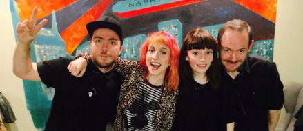 CHVRCHES and Hayley Williams (of Paramore) Perform "Bury It" In Nashville -- 