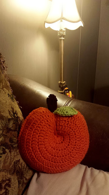 crochet halloween pillow