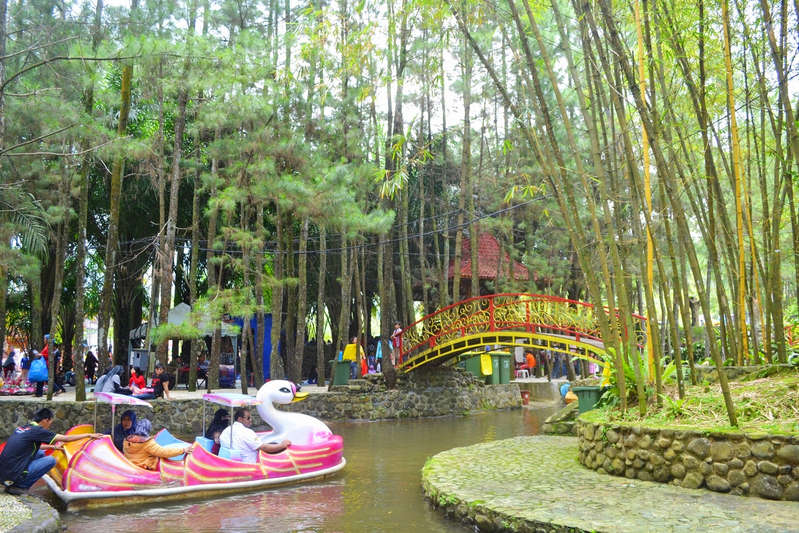 TAMAN WISATA MATAHARI