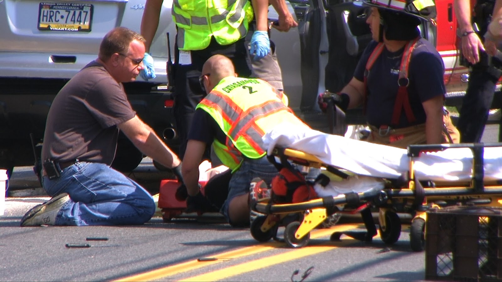 Tucks In Car Crashes Tucks In Car Crashes