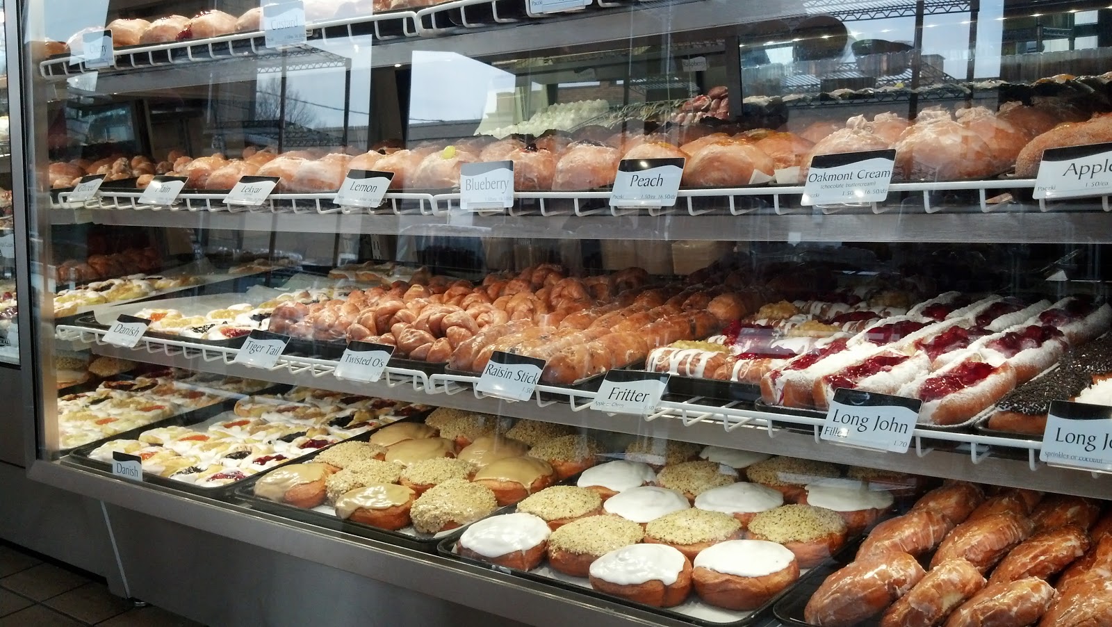 The Burgh's Burn and Brunch Oakmont Arboretum Trail and Oakmont Bakery