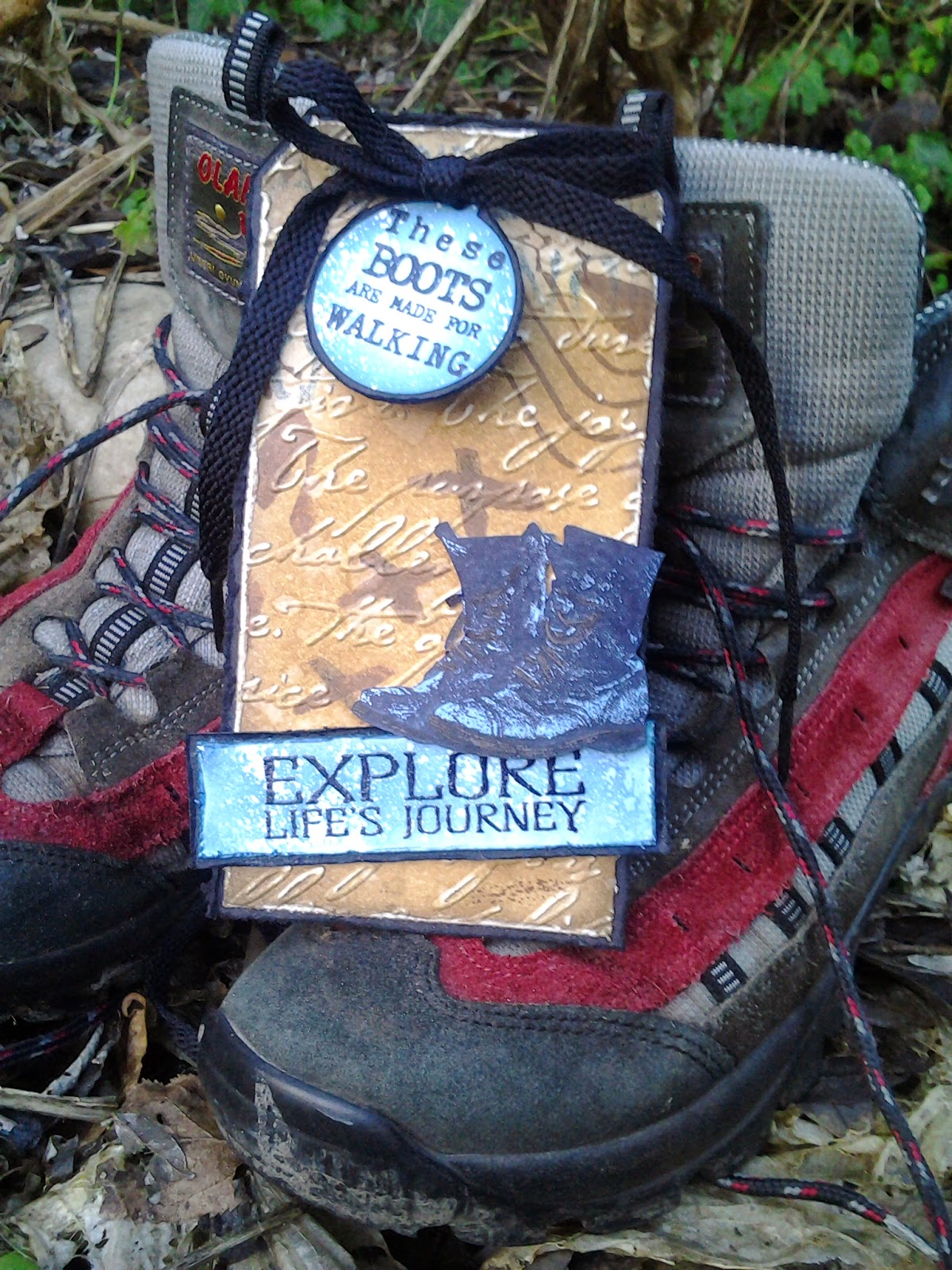 Art Journey Designteam These boots are made for walking...