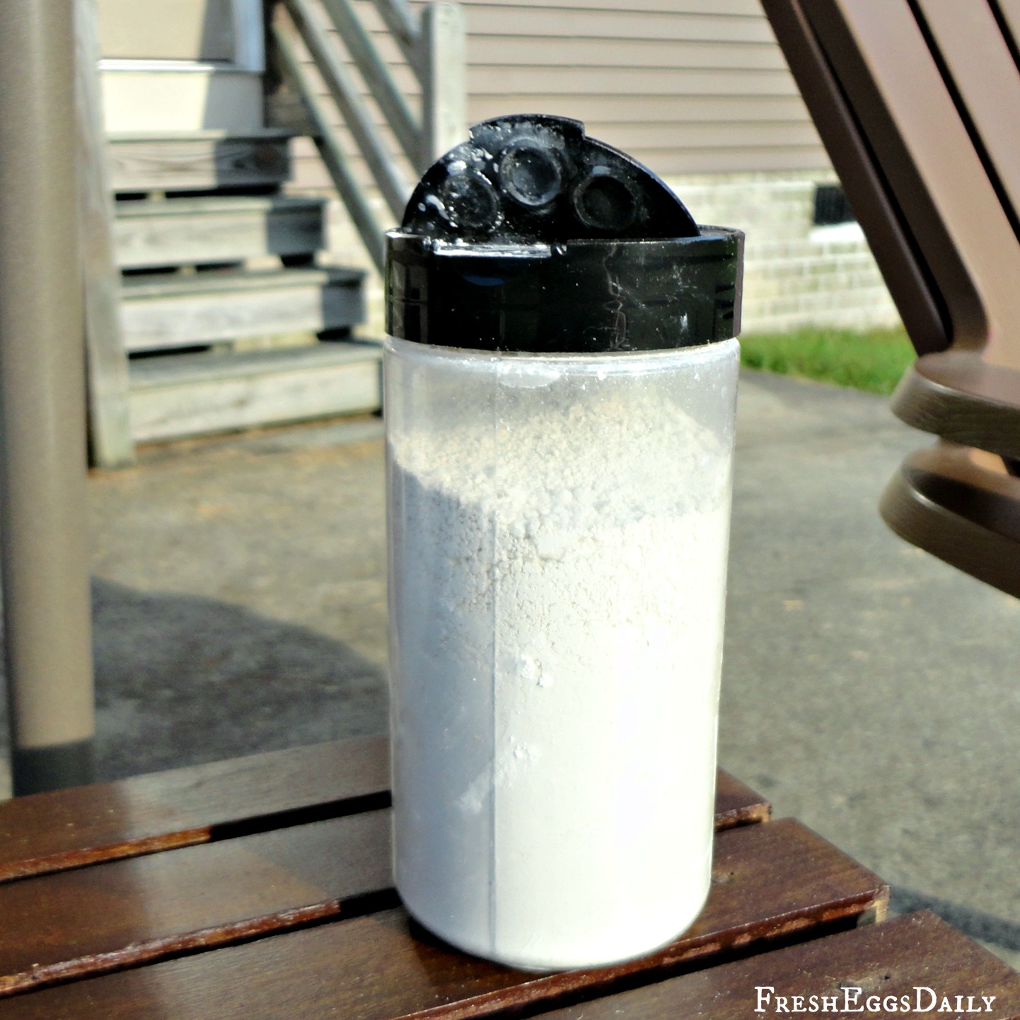 The Holistic Trinity Apple Cider Vinegar, Garlic and Diatomaceous