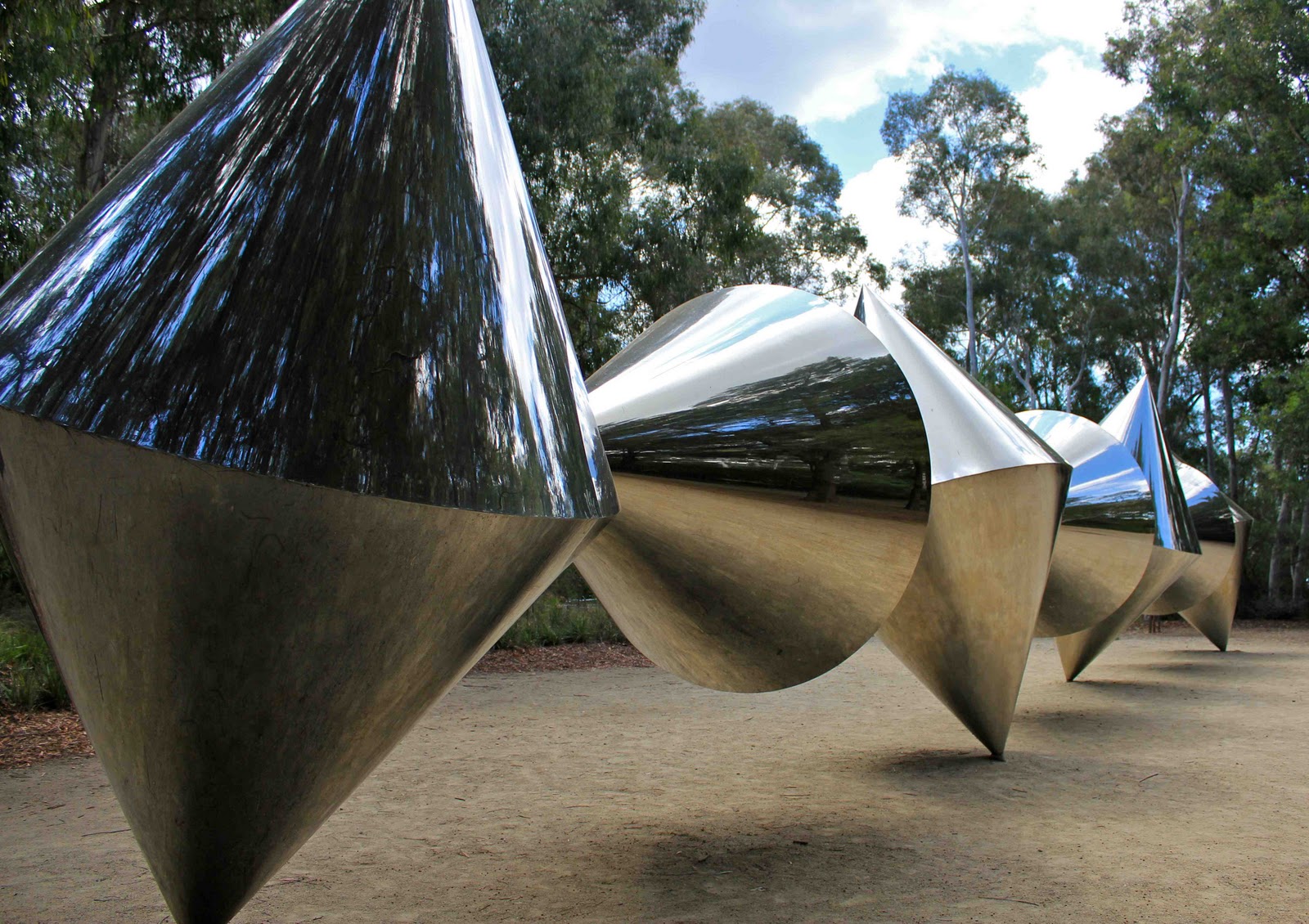 nomader what Canberra Sculptures