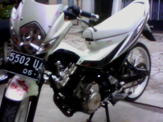 CARA MENCUCI SEPEDA MOTOR SENDIRI | ALAT RUMAH TANGGA