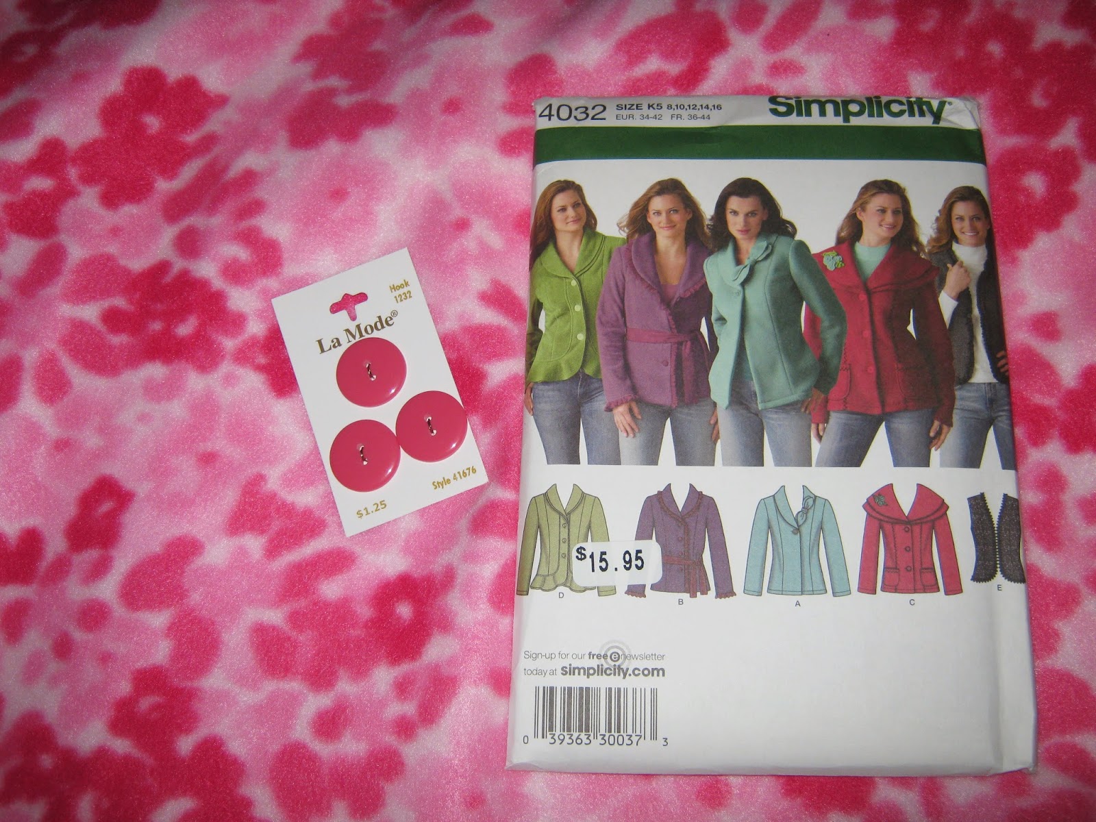 Simplicity 4032 Jacket www.sewplus.blogspot.com Simplicity 4032 Jacket www.sewplus.blogspot.com