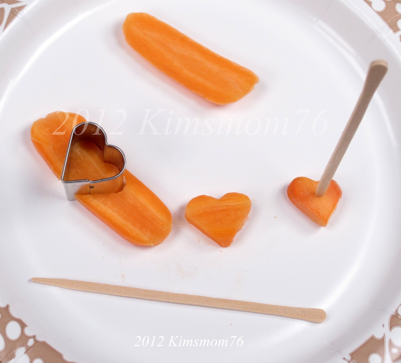 Kimsmom76 Easy Cookie Cutter Plunger for Mini Cutters Tutorial