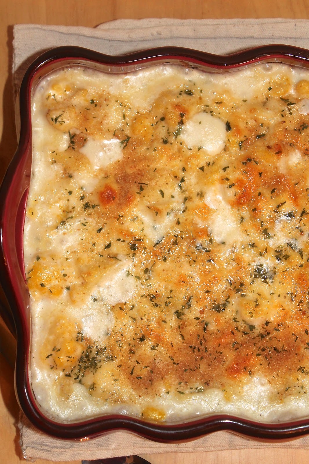 Savory Moments White cheddar cauliflower gratin