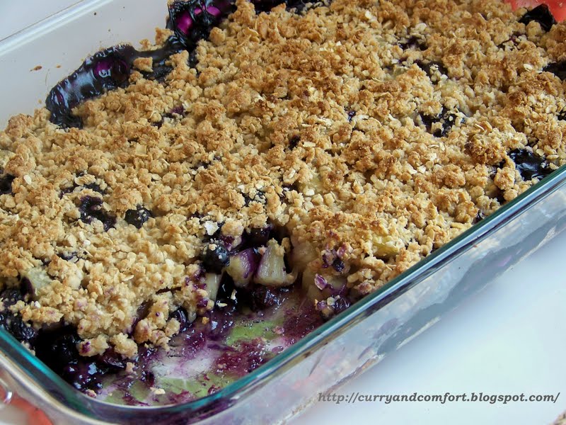 Kitchen Simmer BlueberryPineapple Crumble