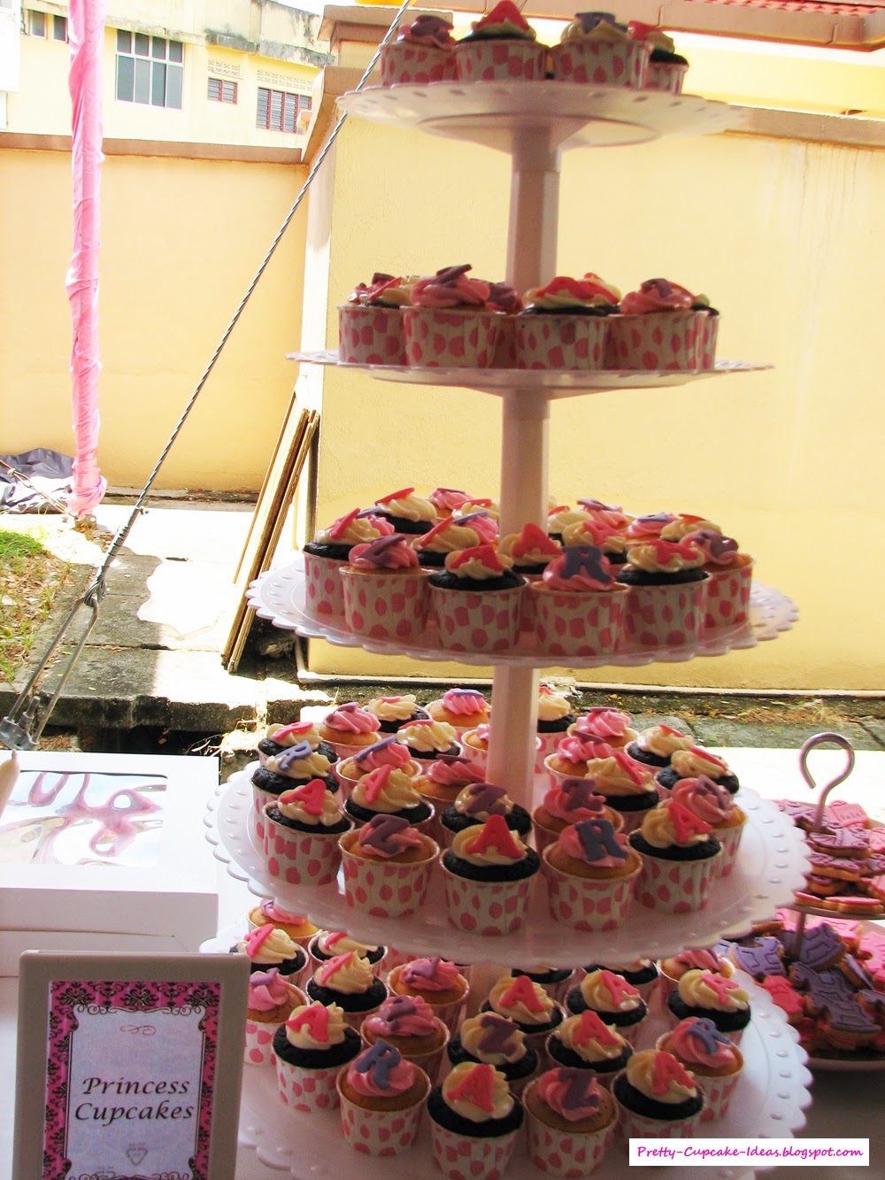 Pretty Cupcake Ideas Baby Shower Dessert Table