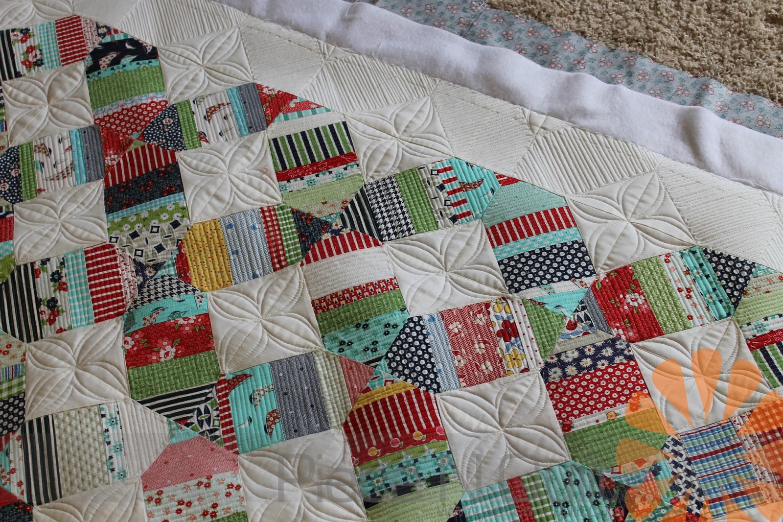 Piece N Quilt: Custom Machine Quilting - A Fun Border Idea!