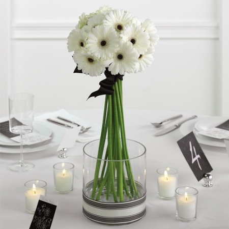Simple Modern Wedding Flower Decor Wedding Flower Decorations 