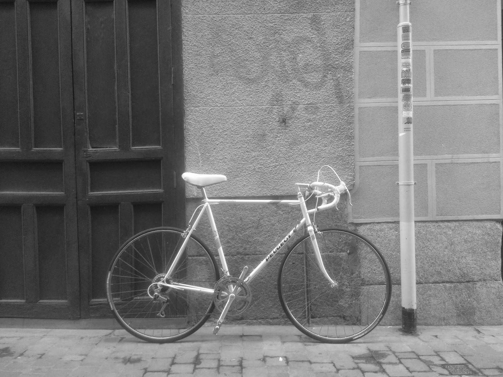 peugeot hle premiere