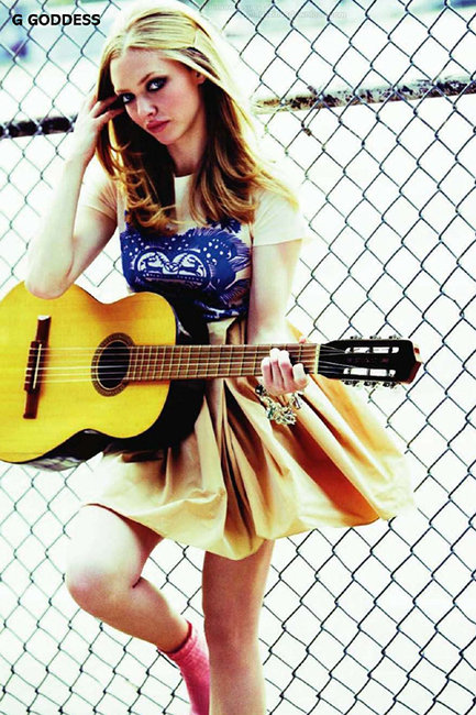 amanda seyfried and carven resort 2012 amanda seyfried and carven resort 2012