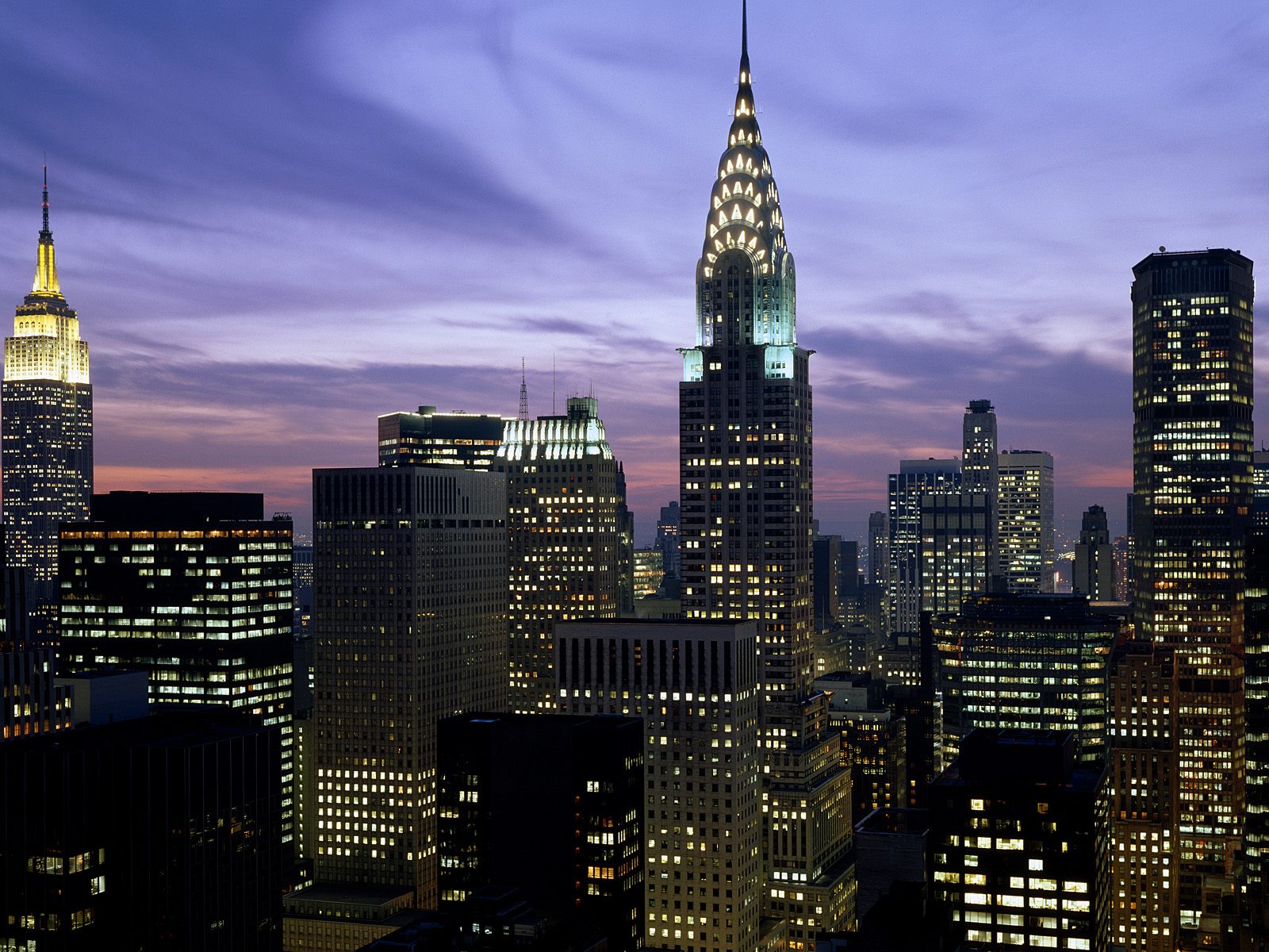 http://4.bp.blogspot.com/-r_Bftdx1YHA/UHrFoZuY8pI/AAAAAAAAAYo/lx2s5FpFeNw/s1600/Midtown_Skyline_New_York_wallpaper.jpg