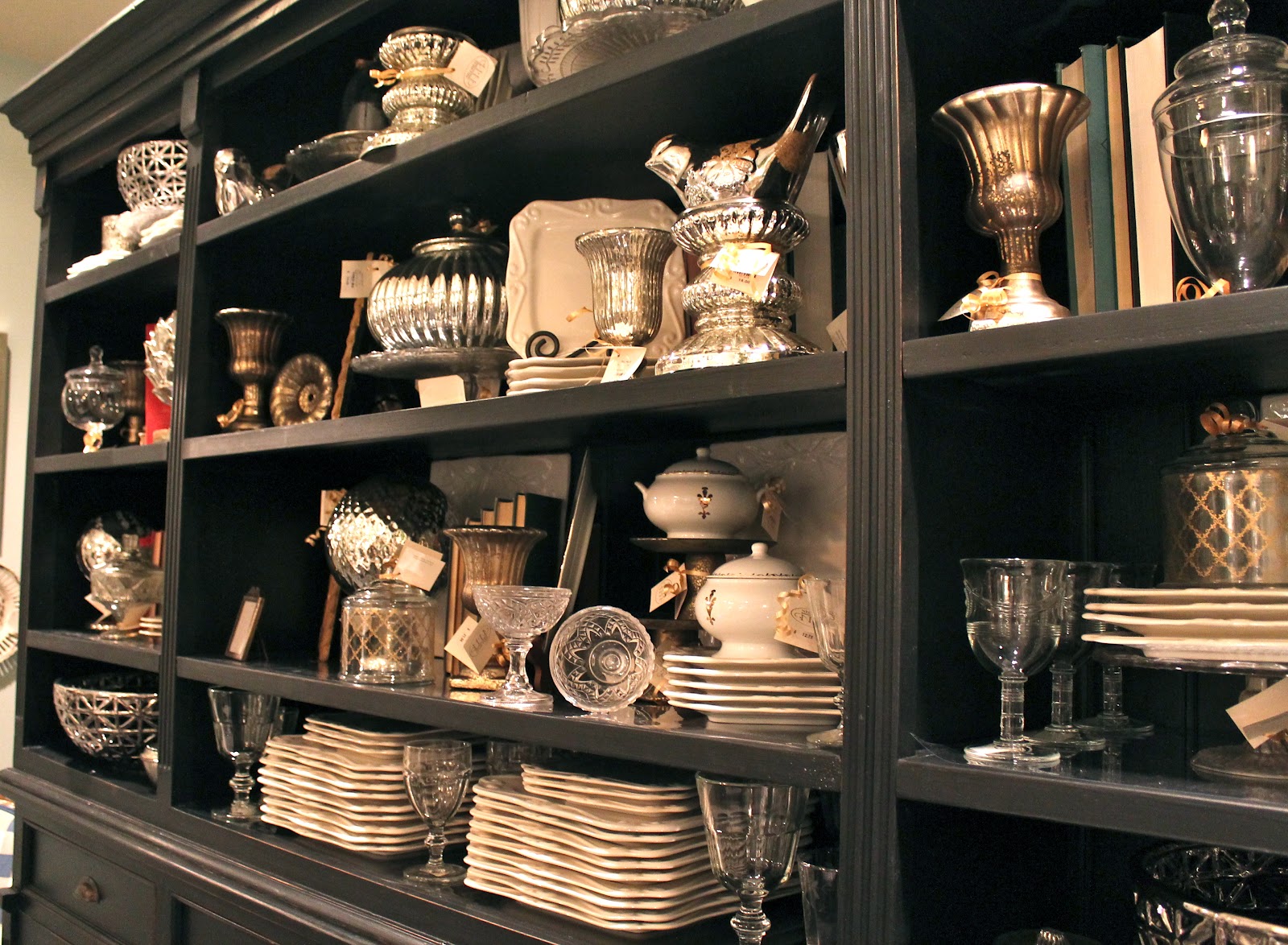 12th and White A Visit to Nell Hill's