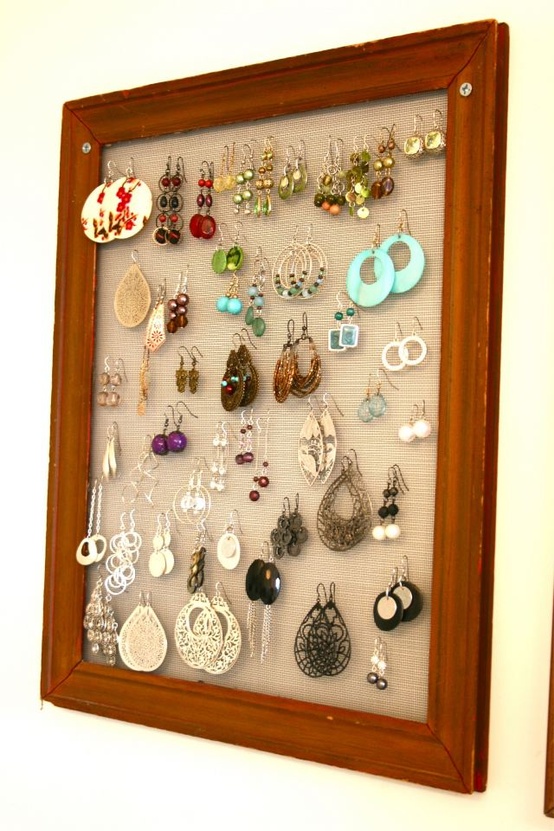 This Little House of Mine Pinterest Project DIY Earring Holder