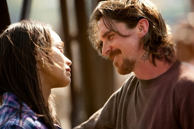 Christian Bale and Zoe Saldana in Out of the Furnace