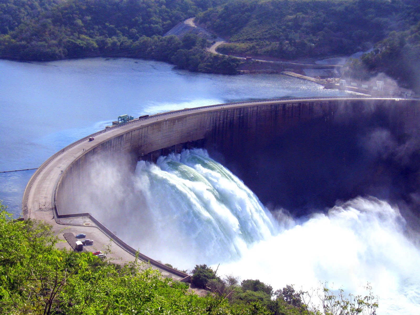 KARIBA DAM WALL REHAB TO COST ZIM 294,2 MILLION