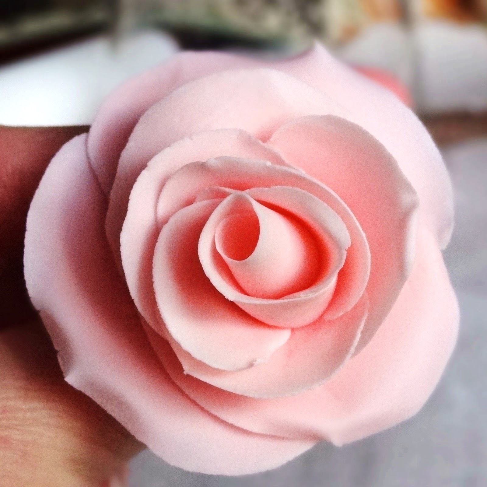 Libby's Cupcakes Etc Shabby Chic Fondant Flowers