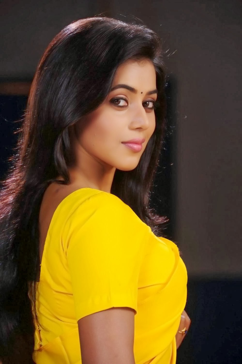 Shamna Kasim Anumol Photoshoot Shamna Kasim Anumol Photoshoot