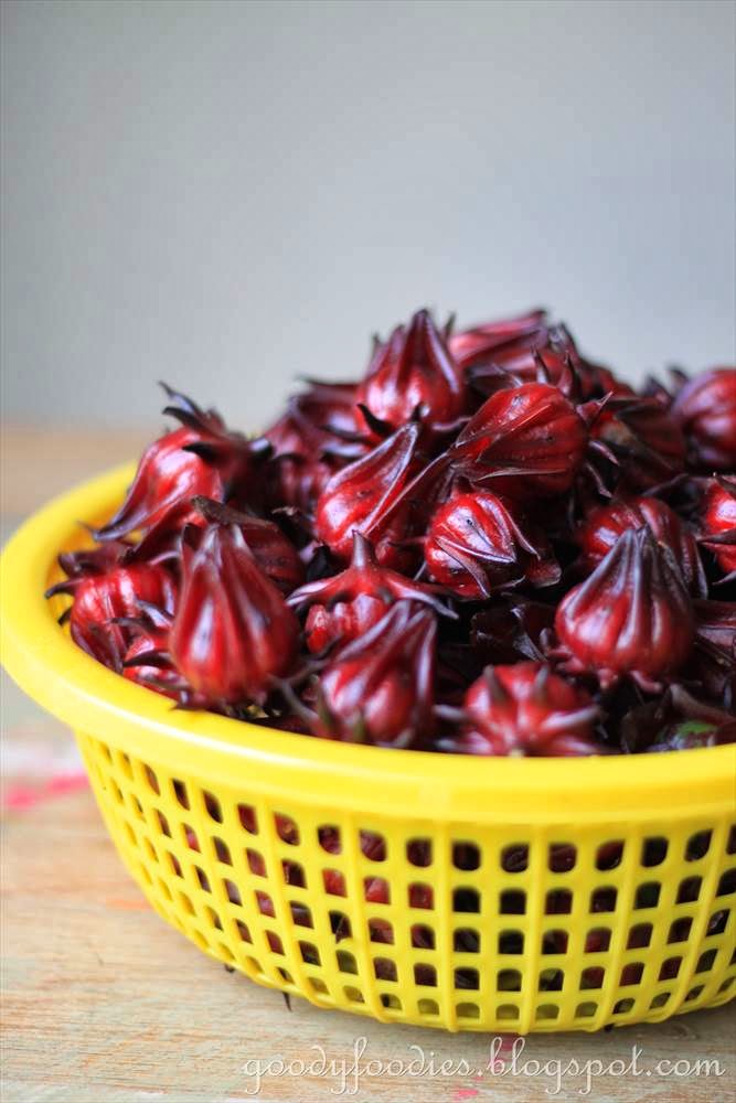 GoodyFoodies Recipe Roselle juice (Homemade "Ribena" drink)