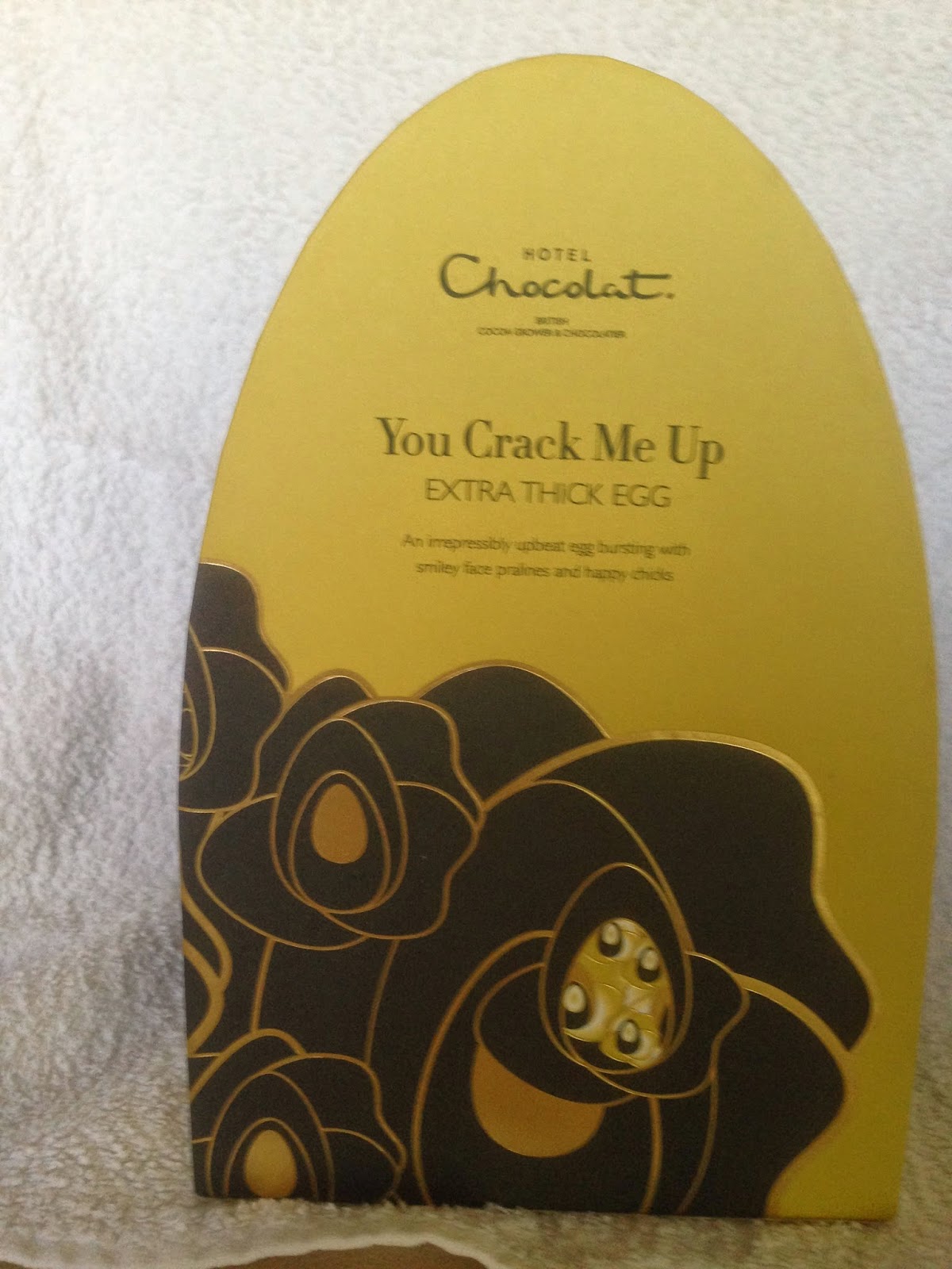 Serendipity Says Hotel Chocolat You Crack Me Up Easter Egg Review