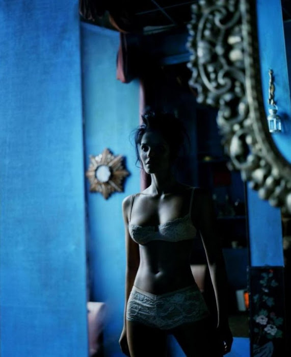 padma lakshmi model hot photoshoot