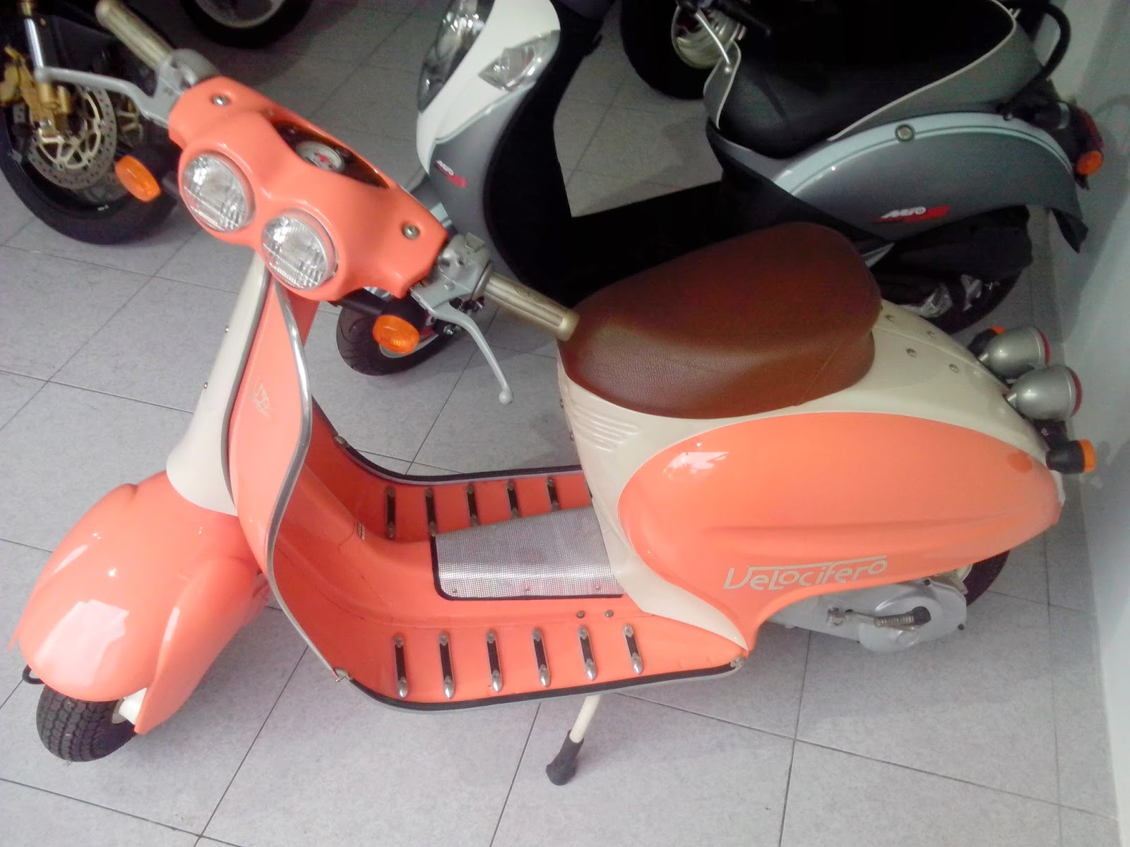 GONDOMOTO MOTOS USADAS SCOOTER ITALJET VELOCIFERO V50