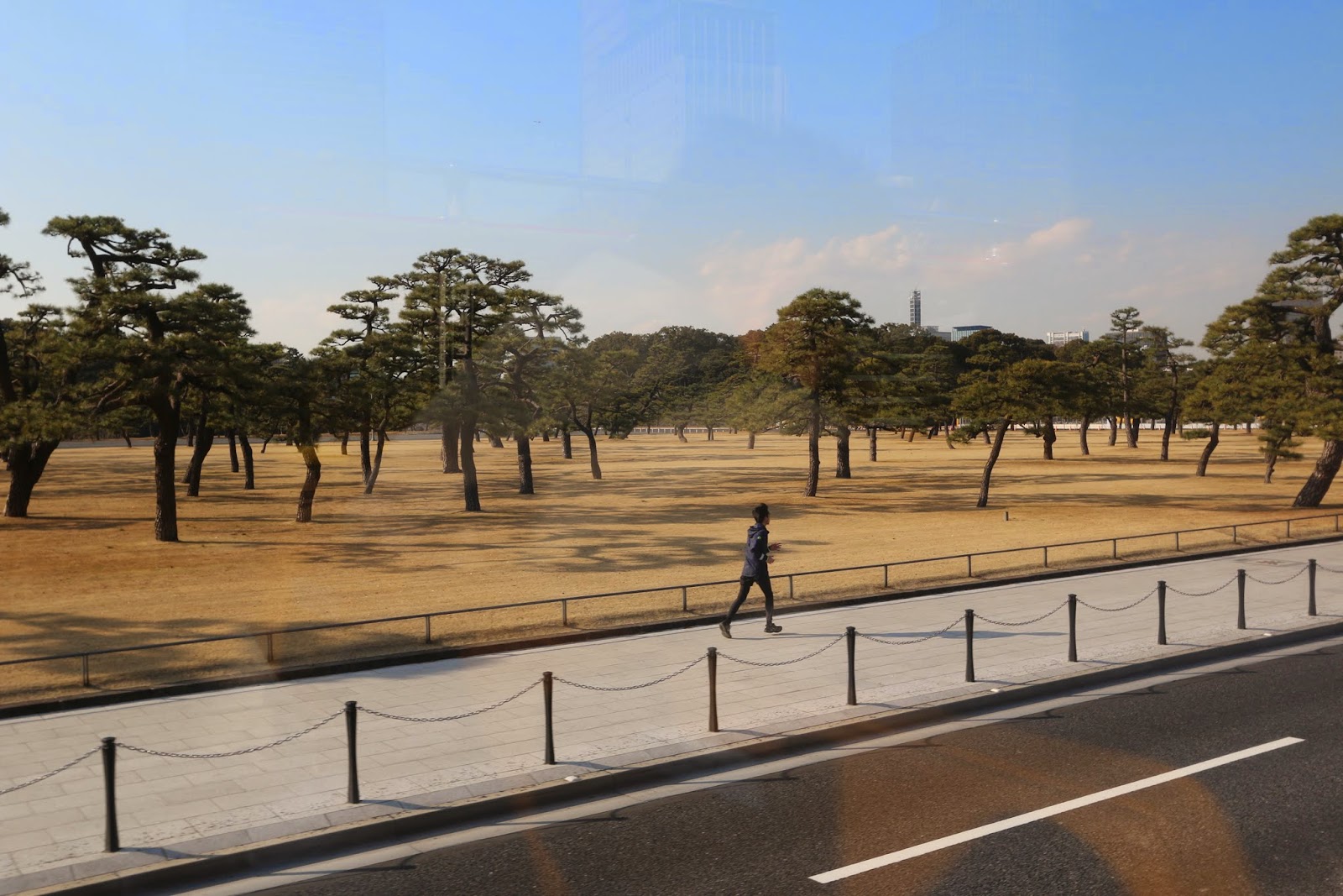 It looks like a painting (the backview from Imperial Palace) during Tokyo bus tour from Imperial Palace to Ginza and Marunouchi Course It looks like a painting (the backview from Imperial Palace) during Tokyo bus tour from Imperial Palace to Ginza and Marunouchi Course
