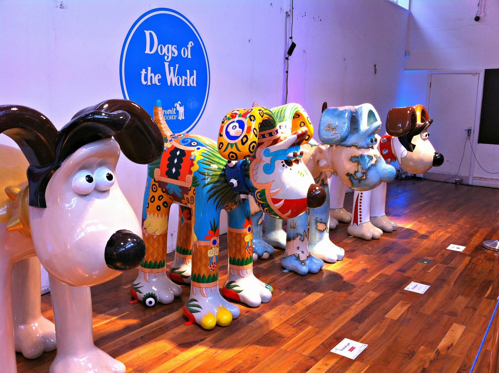 The Greatest Dog Show on Earth Little Apple Tree