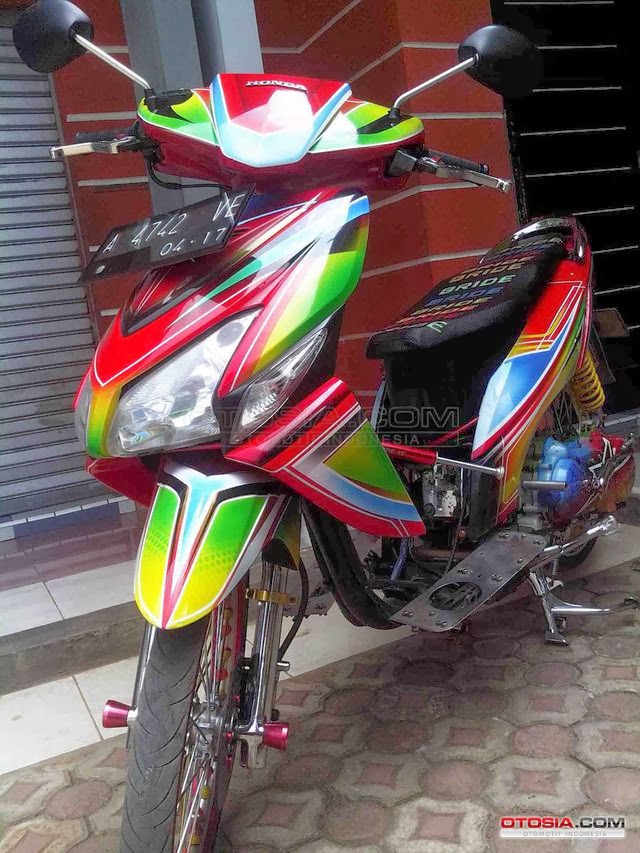Modifikasi Motor Vario Road Race