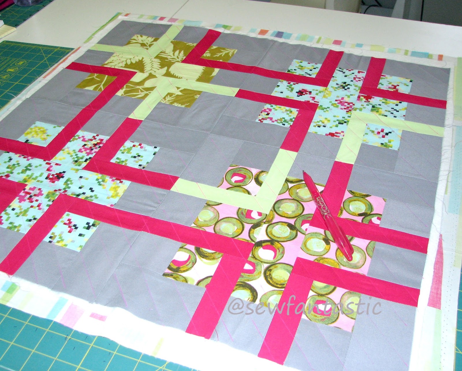 Sew Fantastic Knotted Squares mini quilt