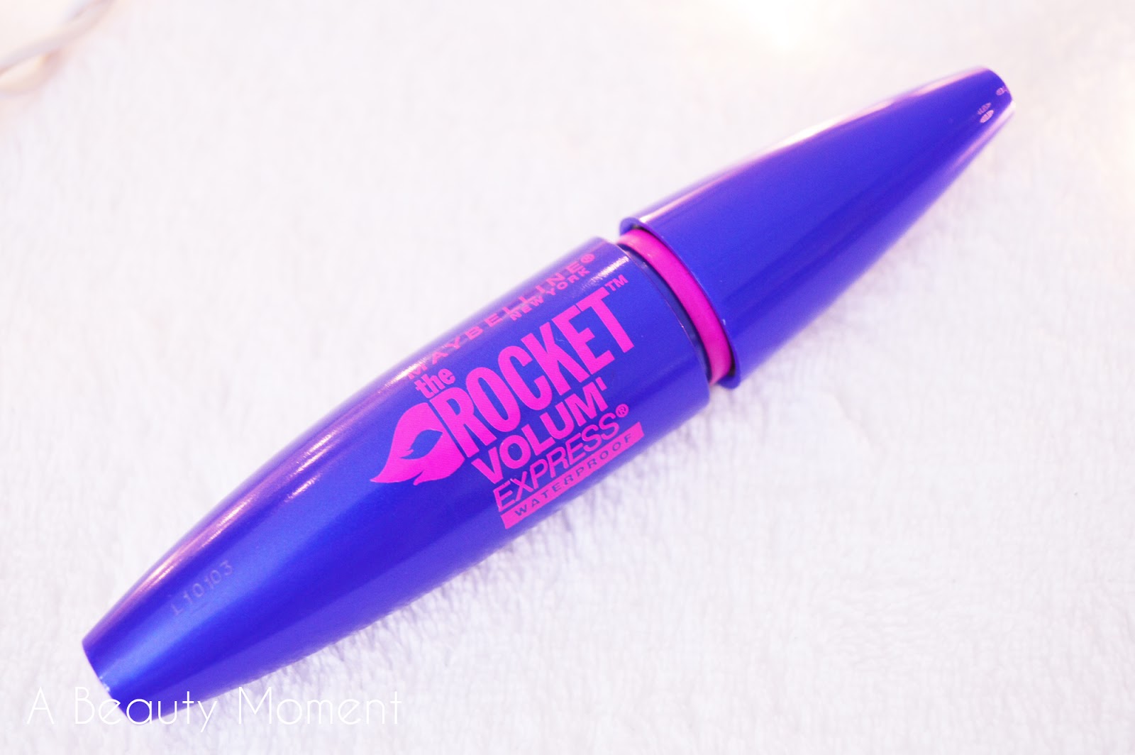 A Beauty Moment MAYBELLINE THE ROCKET VOLUM' EXPRESS WATERPROOF MASCARA
