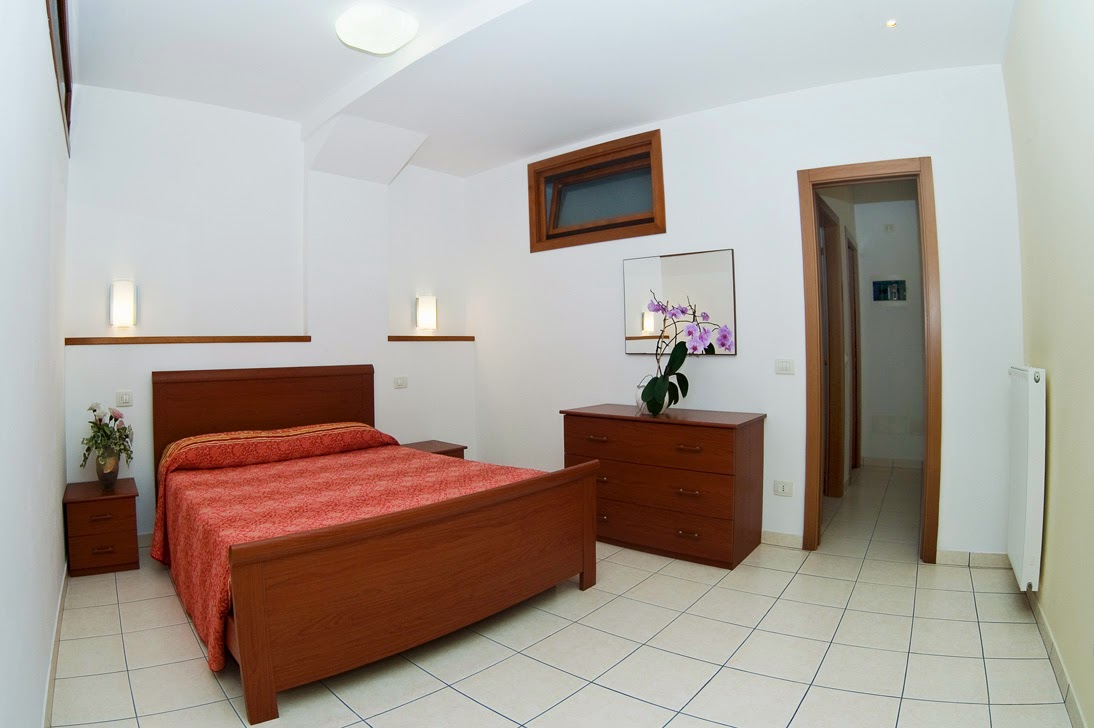 Zimmer mit einem zweipersonen-Bett / Double-room