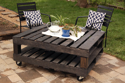 Fabulous Pallets Rolling Table Fabulous Pallets Rolling Table