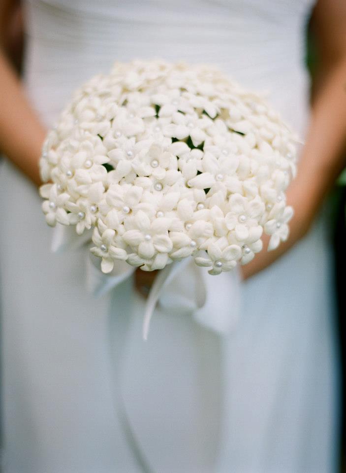 Dana Markos Events Event Design And Fl Styling Bridal Party Each Person Had A Diffe Types Of White Flowers Which We Think Is Great Idea